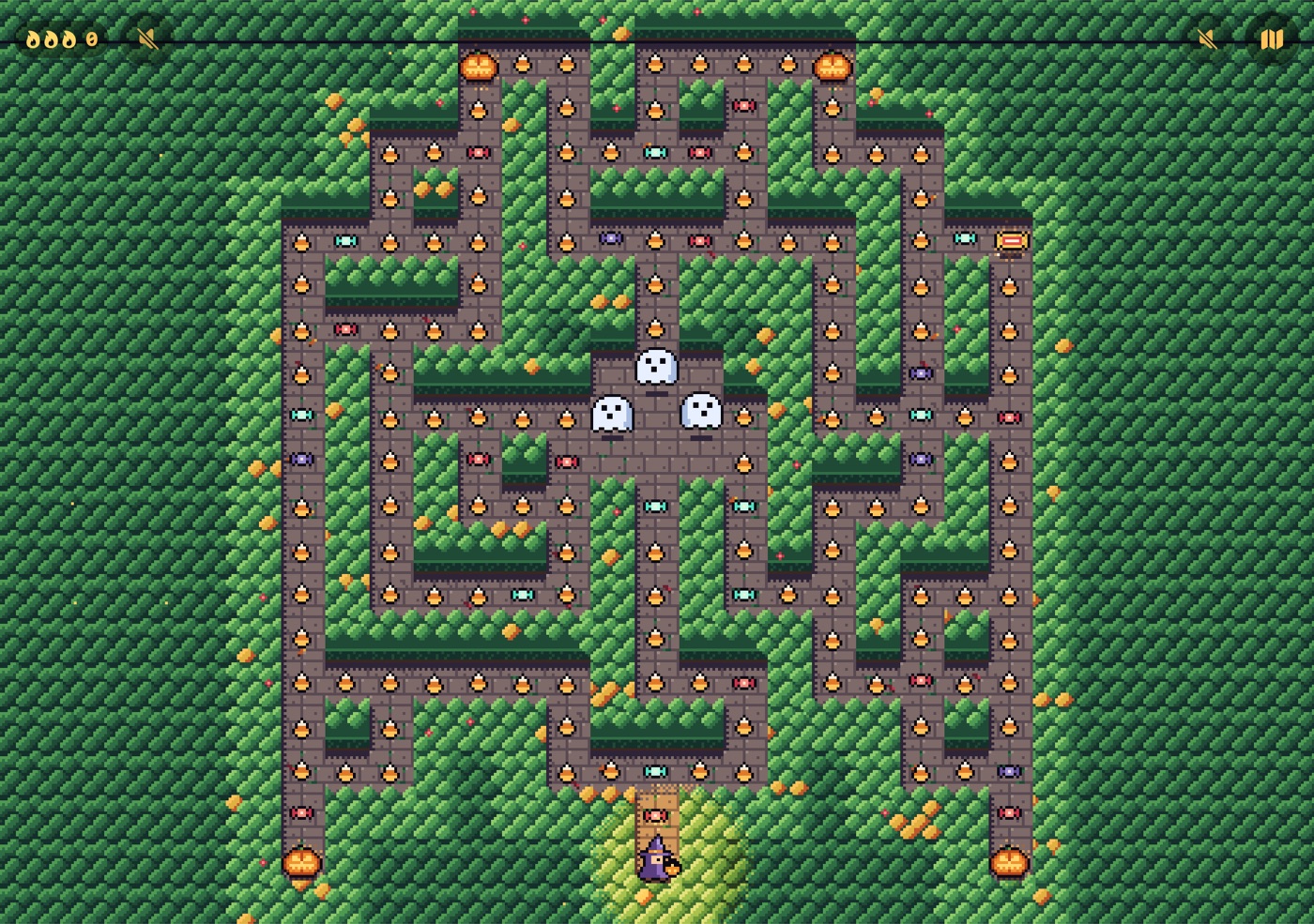 iPhone Duo, open: a whole hedge maze with three ghosts in the middle